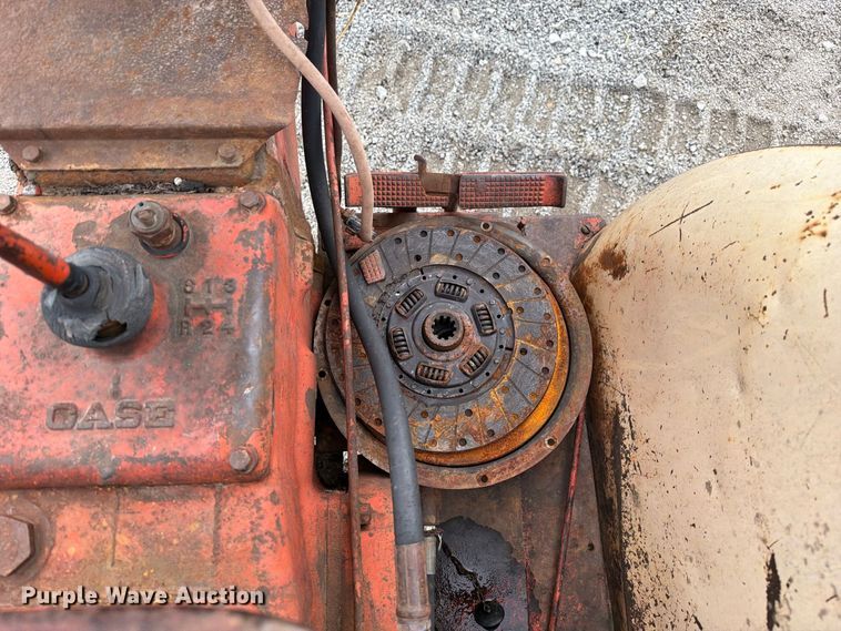 image for item DZ4885 Case 430 tractor