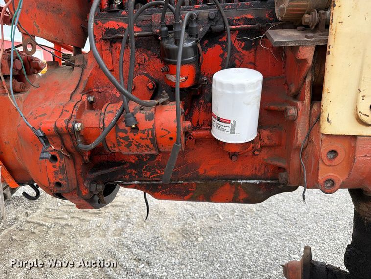 image for item DZ4885 Case 430 tractor