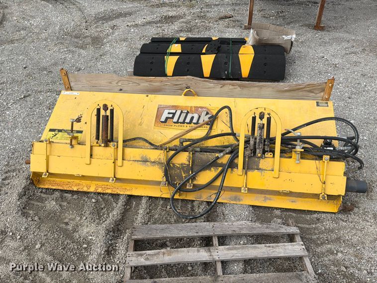 image for item DZ4886 Flink HD8 spreader