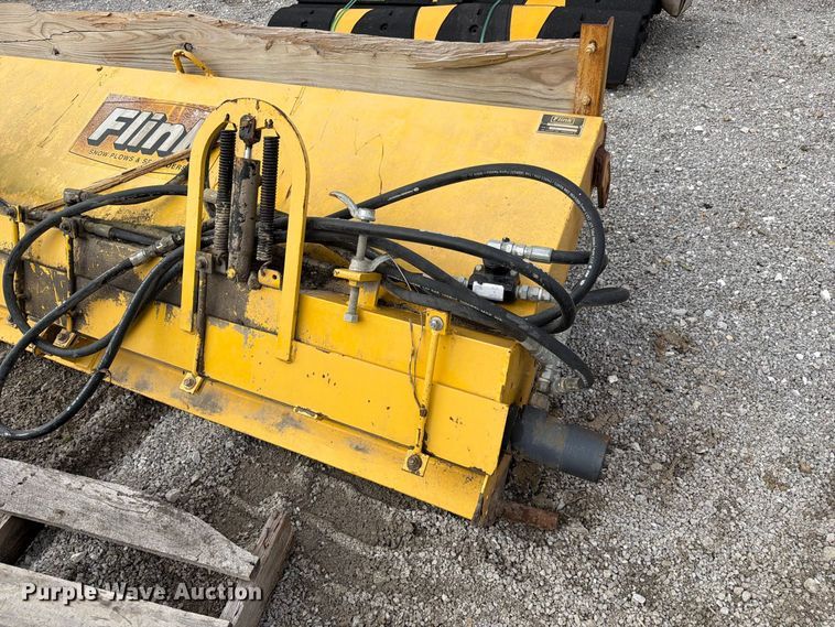 image for item DZ4886 Flink HD8 spreader