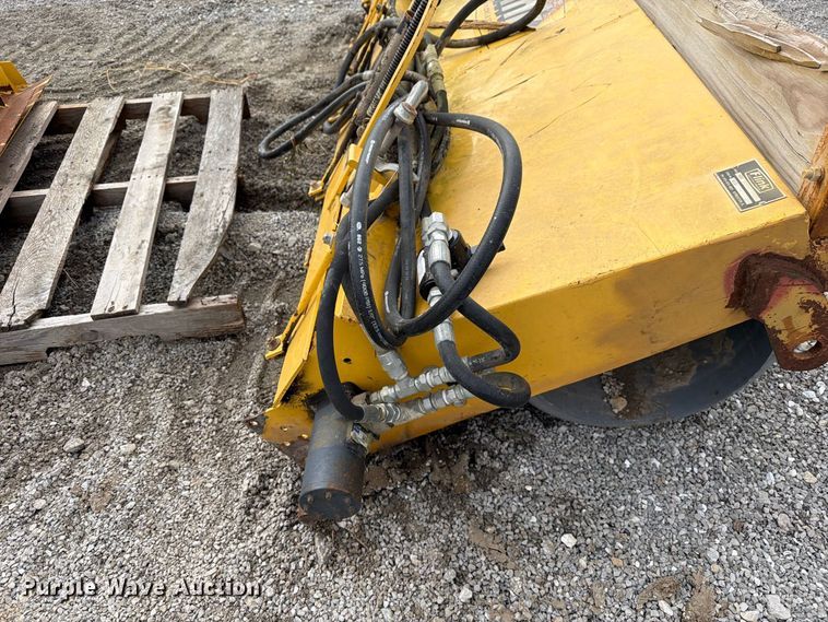 image for item DZ4886 Flink HD8 spreader