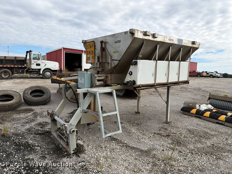 image for item DZ4888 Flink 8609 M0-7 spreader