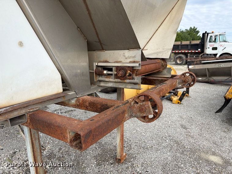 image for item DZ4888 Flink 8609 M0-7 spreader