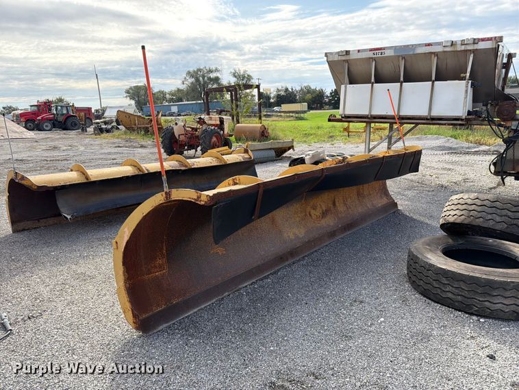 image for item DZ4890 Snow plow