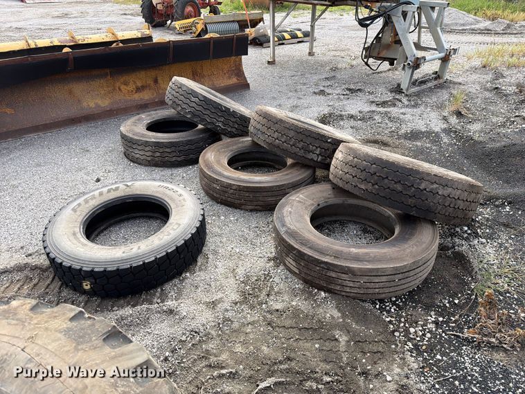 image for item DZ4894 (7) tires
