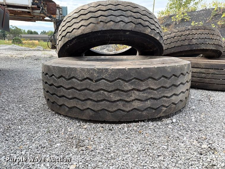 image for item DZ4894 (7) tires