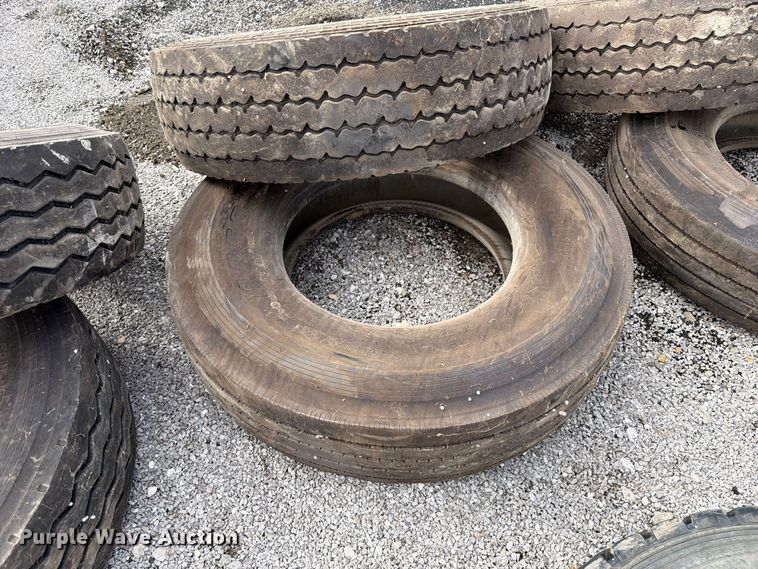 image for item DZ4894 (7) tires