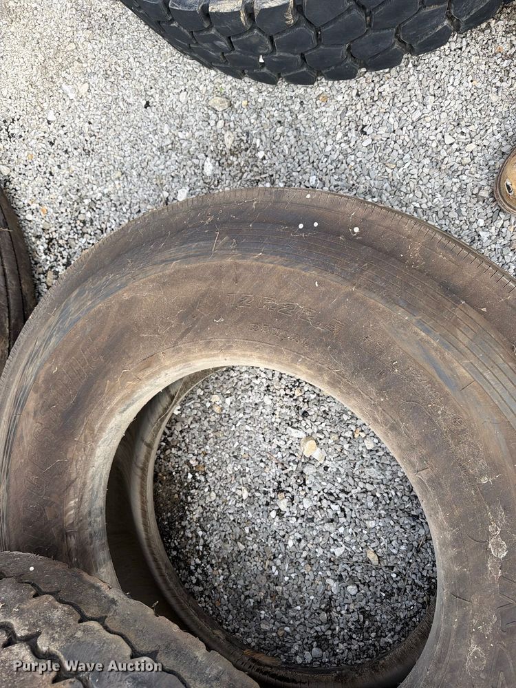 image for item DZ4894 (7) tires
