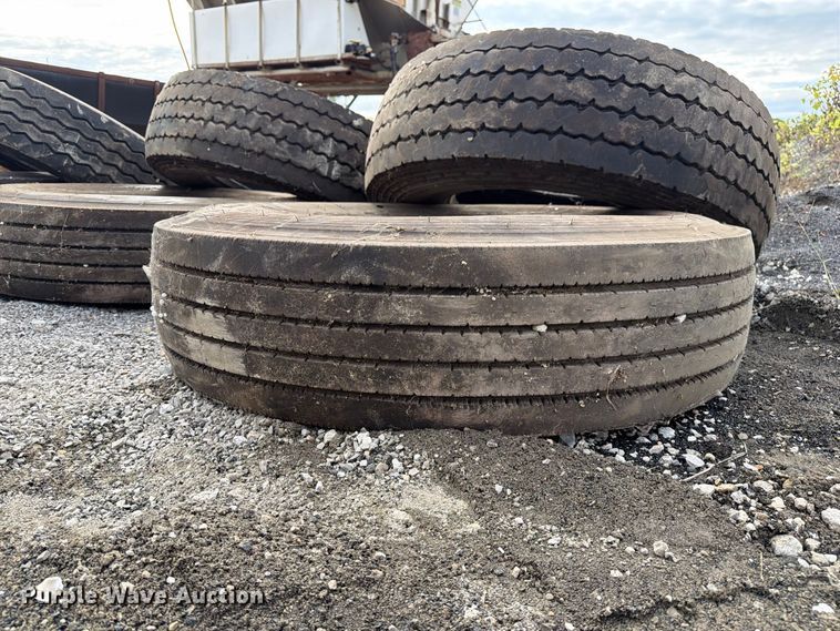 image for item DZ4894 (7) tires