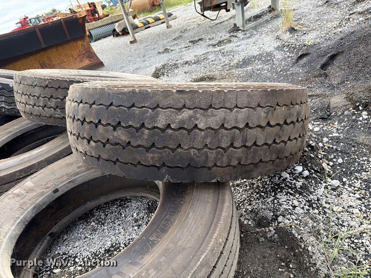 image for item DZ4894 (7) tires