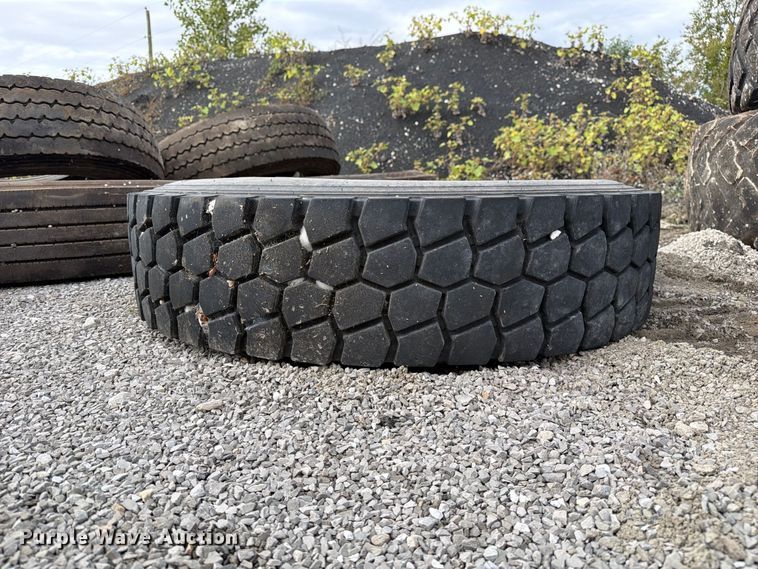 image for item DZ4894 (7) tires