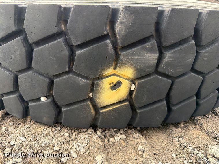 image for item DZ4894 (7) tires