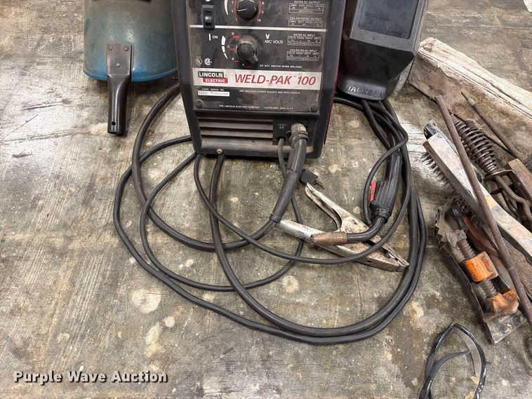 image for item DZ4912 Lincoln Weld-Pak 100 welder