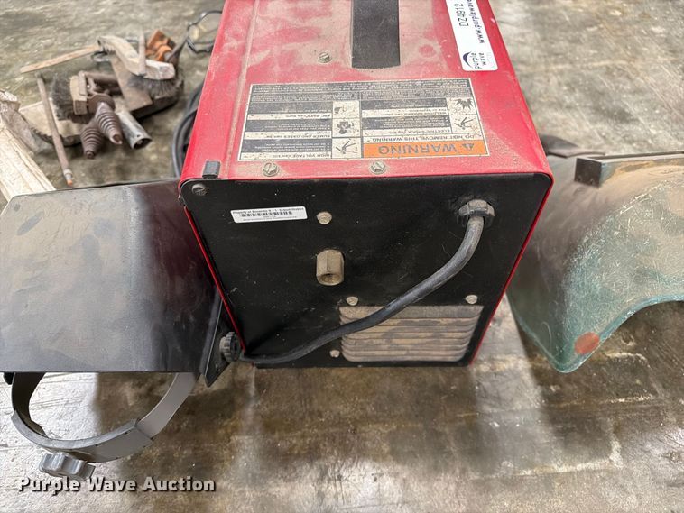 image for item DZ4912 Lincoln Weld-Pak 100 welder