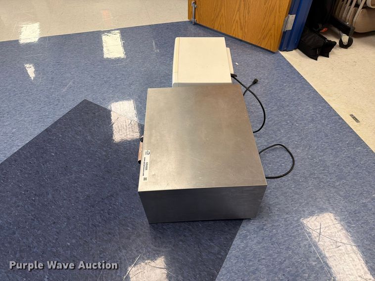 image for item DZ4926 Restaurant equipment