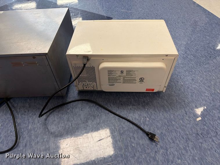 image for item DZ4926 Restaurant equipment