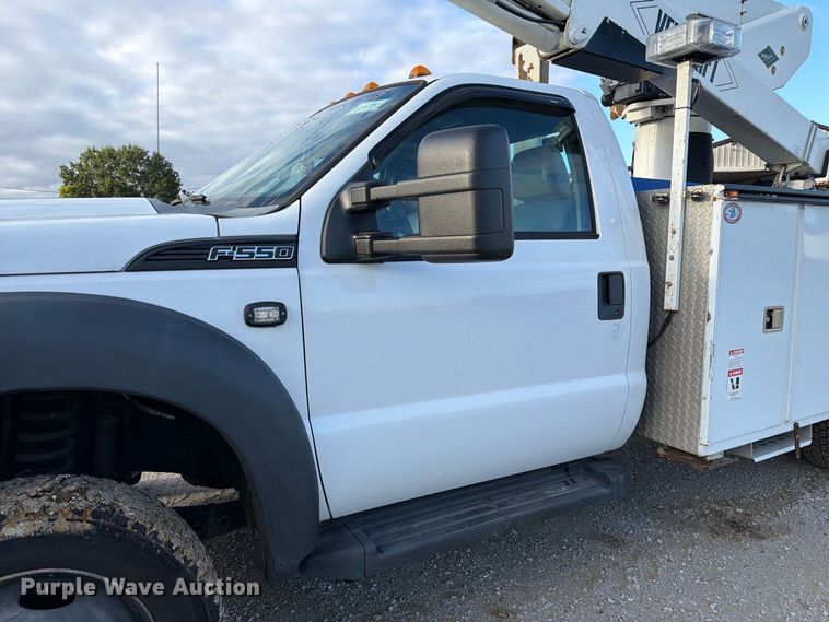 image for item DZ4932 2015 Ford F550 Super Duty XL bucket truck