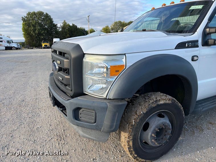 image for item DZ4932 2015 Ford F550 Super Duty XL bucket truck