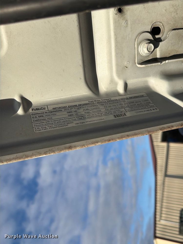 image for item DZ4932 2015 Ford F550 Super Duty XL bucket truck