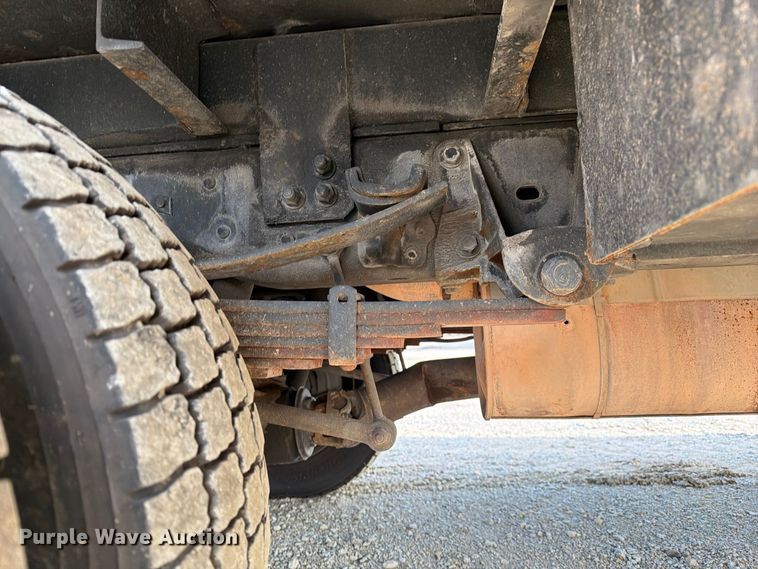 image for item DZ4932 2015 Ford F550 Super Duty XL bucket truck