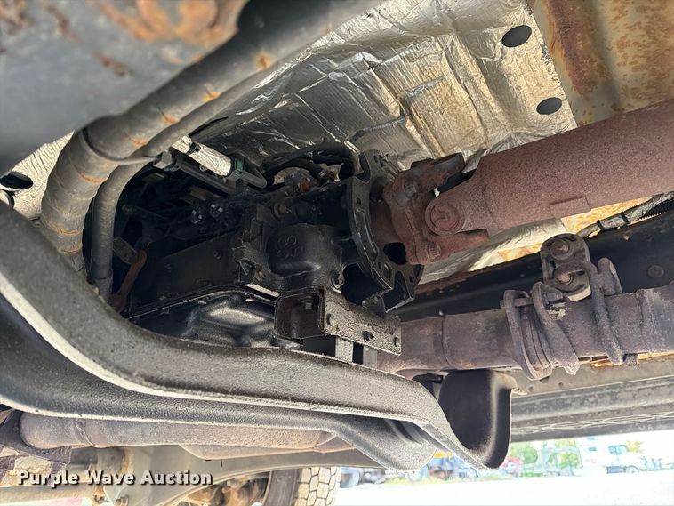 image for item DZ4932 2015 Ford F550 Super Duty XL bucket truck