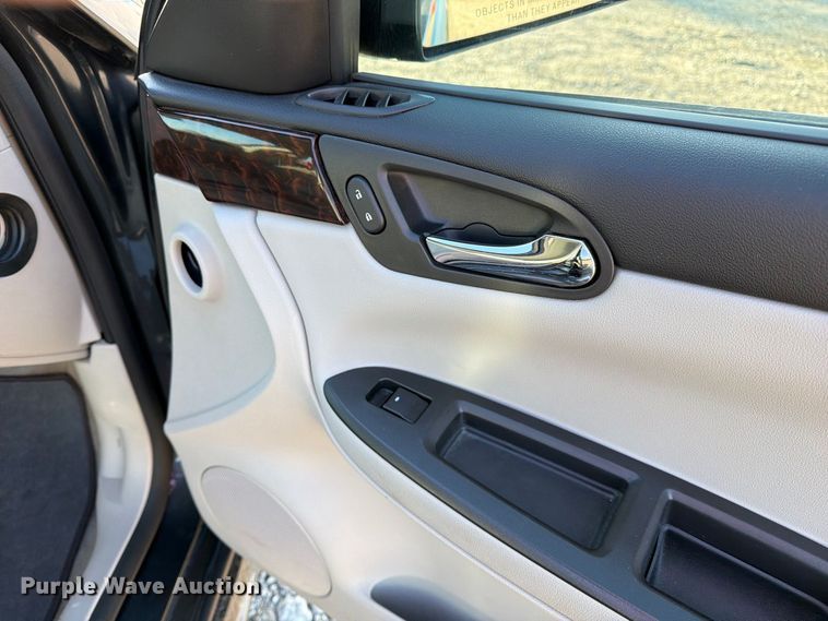 image for item DZ4933 2016 Chevrolet Impala Limited 