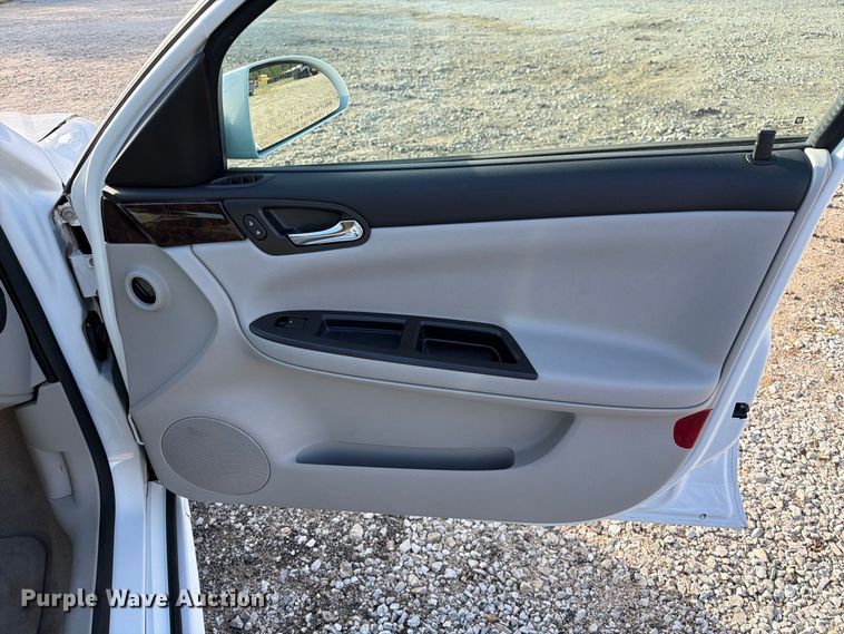 image for item DZ4934 2014 Chevrolet Impala Limited 
