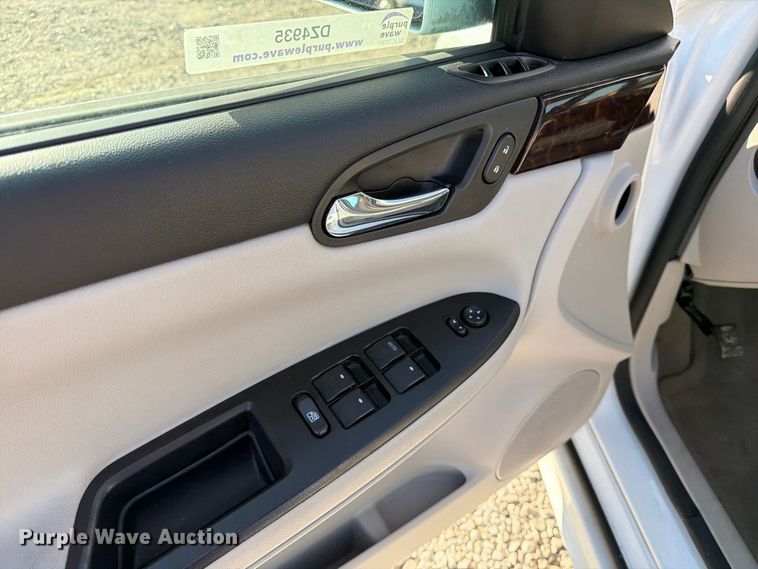 image for item DZ4935 2014 Chevrolet Impala Limited 