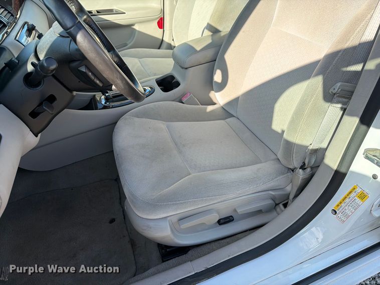 image for item DZ4935 2014 Chevrolet Impala Limited 