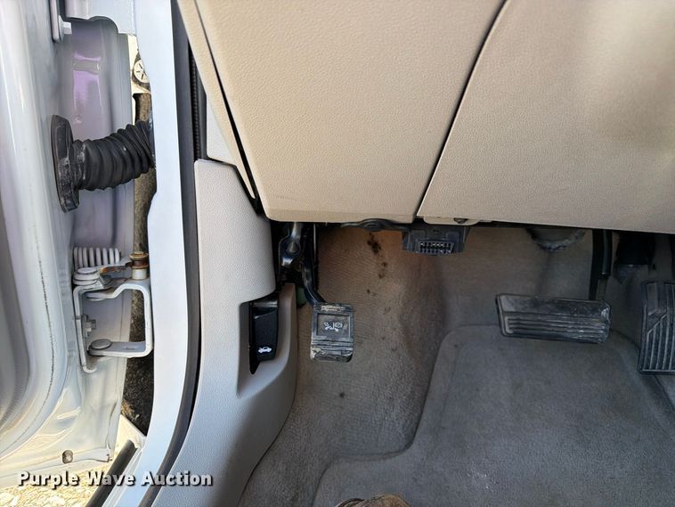image for item DZ4935 2014 Chevrolet Impala Limited 