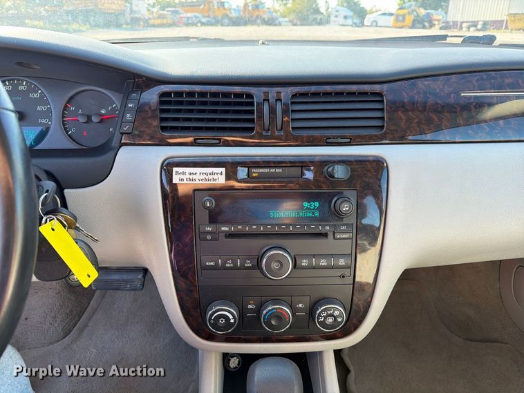 image for item DZ4935 2014 Chevrolet Impala Limited 