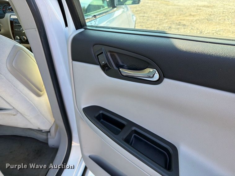 image for item DZ4935 2014 Chevrolet Impala Limited 