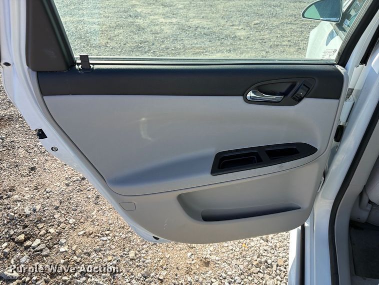 image for item DZ4935 2014 Chevrolet Impala Limited 
