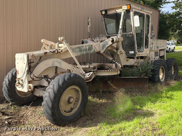 image for item EA0577 1987 Champion 710A motor grader