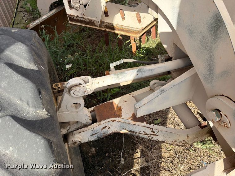 image for item EA0577 1987 Champion 710A motor grader