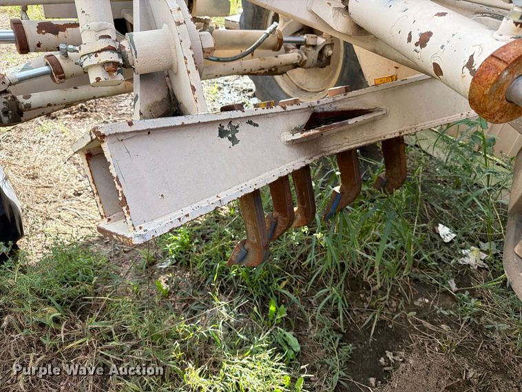 image for item EA0577 1987 Champion 710A motor grader