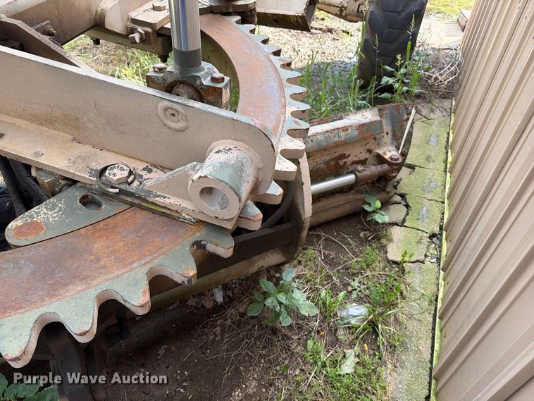 image for item EA0577 1987 Champion 710A motor grader