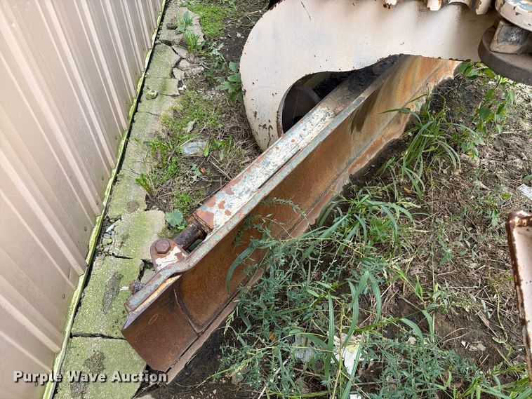 image for item EA0577 1987 Champion 710A motor grader