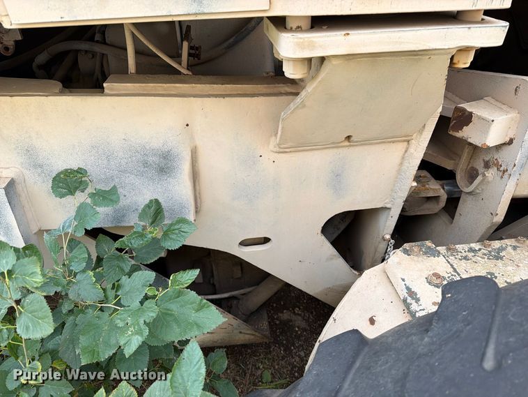 image for item EA0577 1987 Champion 710A motor grader