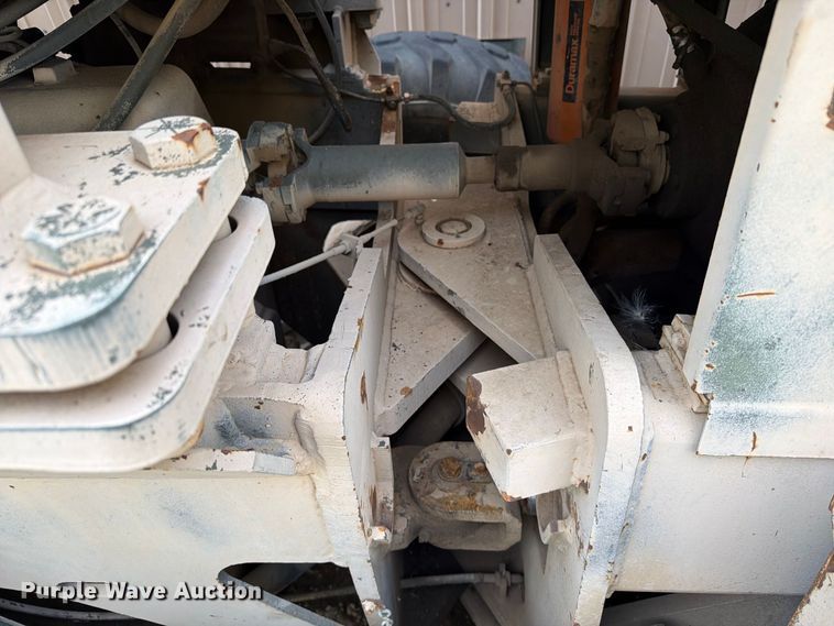 image for item EA0577 1987 Champion 710A motor grader