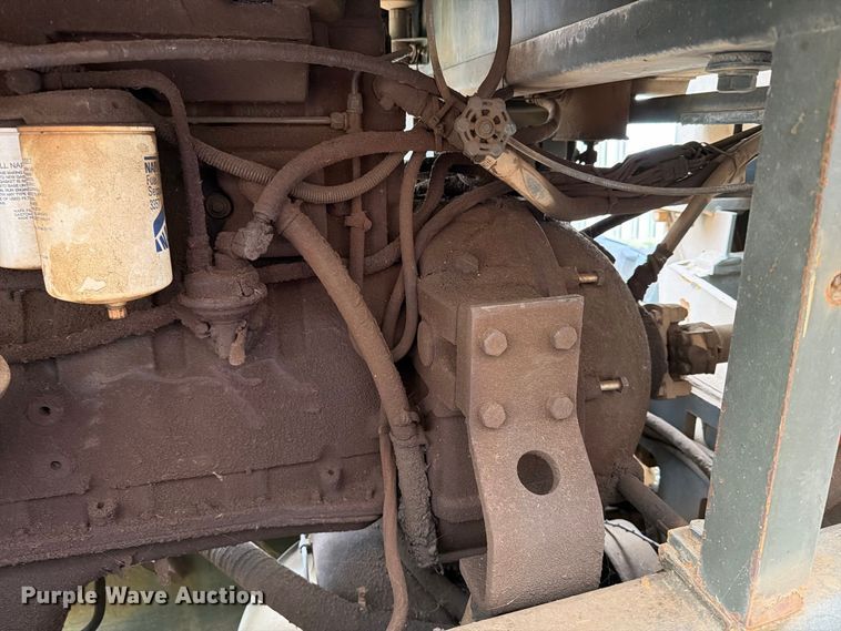 image for item EA0577 1987 Champion 710A motor grader