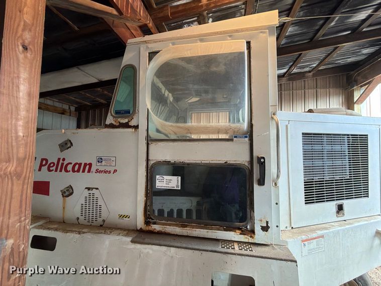 image for item EA0578 2002 Elgin Pelican street sweeper truck