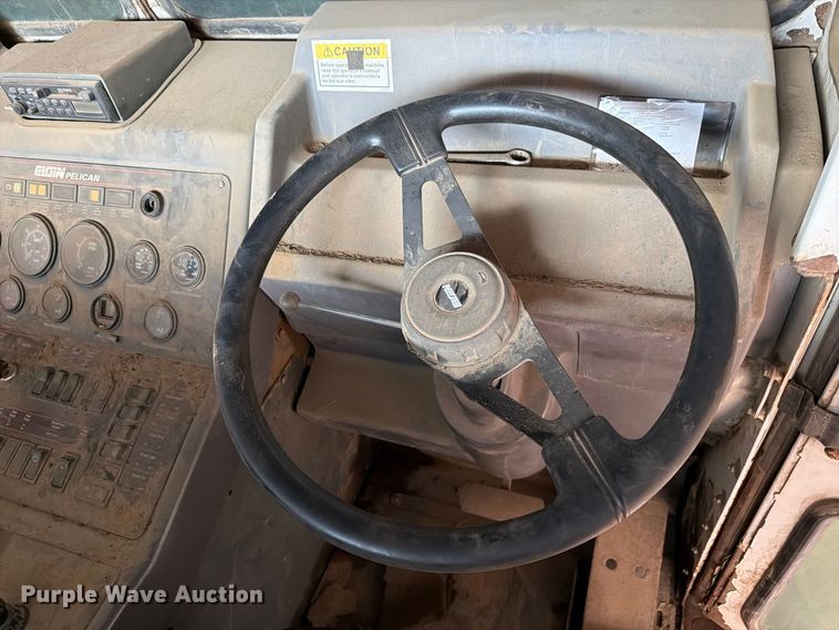 image for item EA0578 2002 Elgin Pelican street sweeper truck