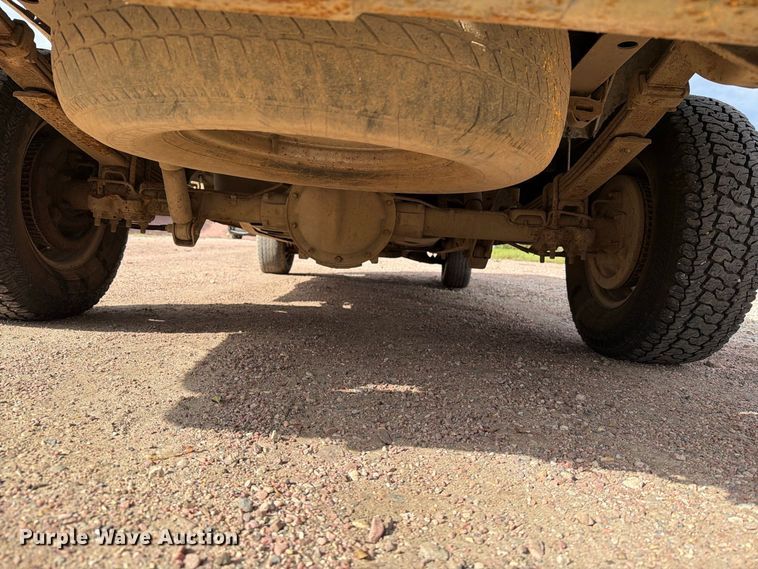 image for item EA0579 1991 Chevrolet C1500 pickup truck