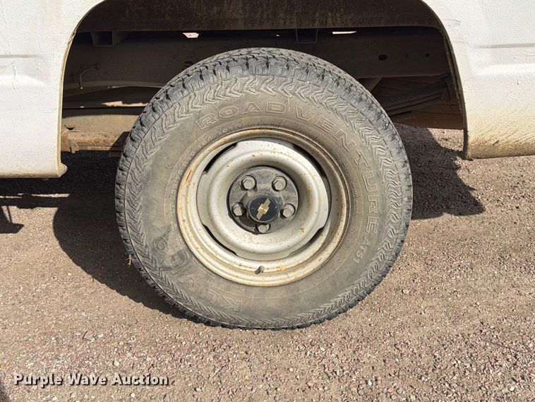 image for item EA0579 1991 Chevrolet C1500 pickup truck