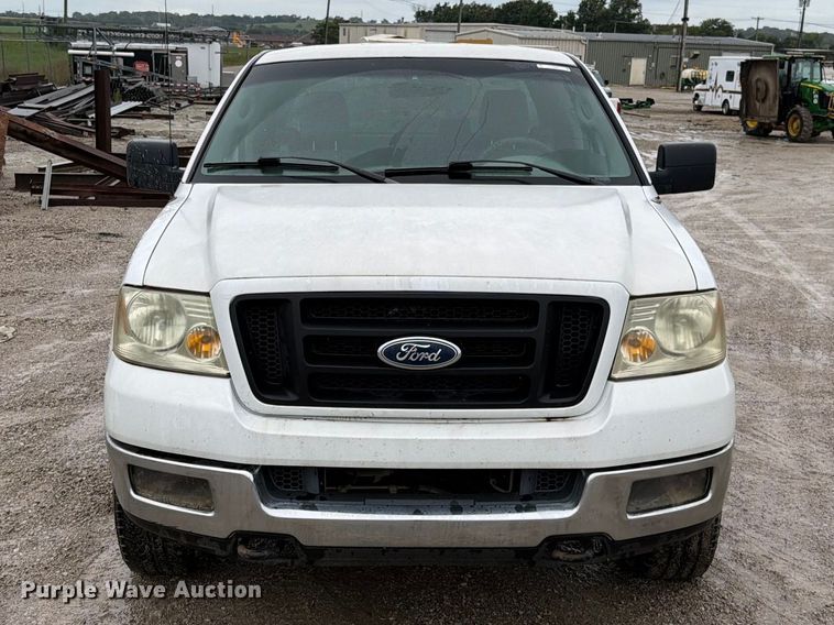 image for item EO8782 2005 Ford F150 Ext. Cab pickup truck