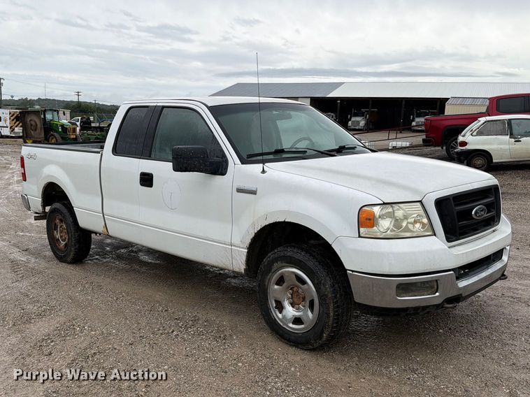 image for item EO8782 2005 Ford F150 Ext. Cab pickup truck