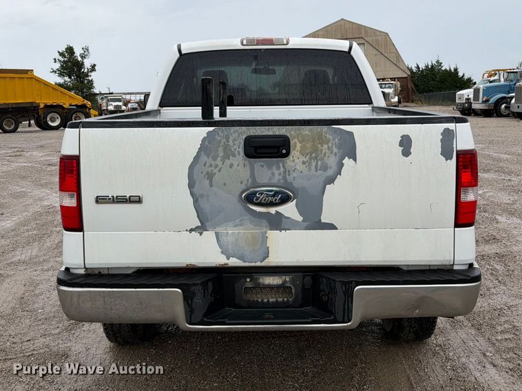image for item EO8782 2005 Ford F150 Ext. Cab pickup truck