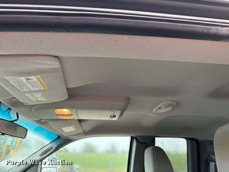 image for item EO8782 2005 Ford F150 Ext. Cab pickup truck