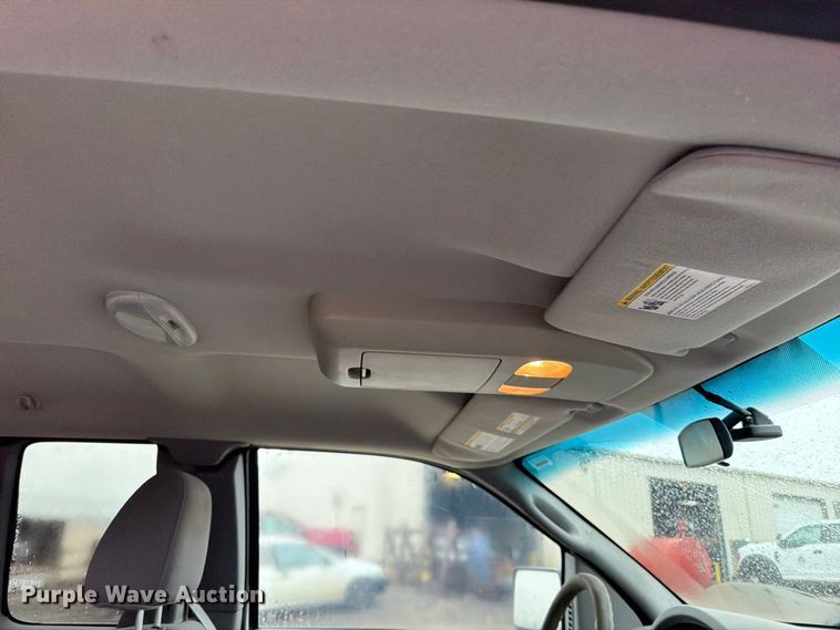 image for item EO8782 2005 Ford F150 Ext. Cab pickup truck